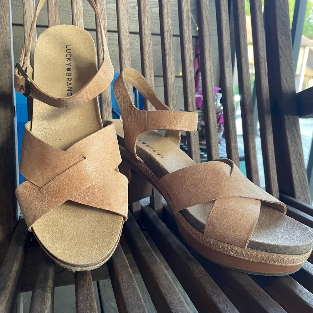 Lucky Brand clog heel